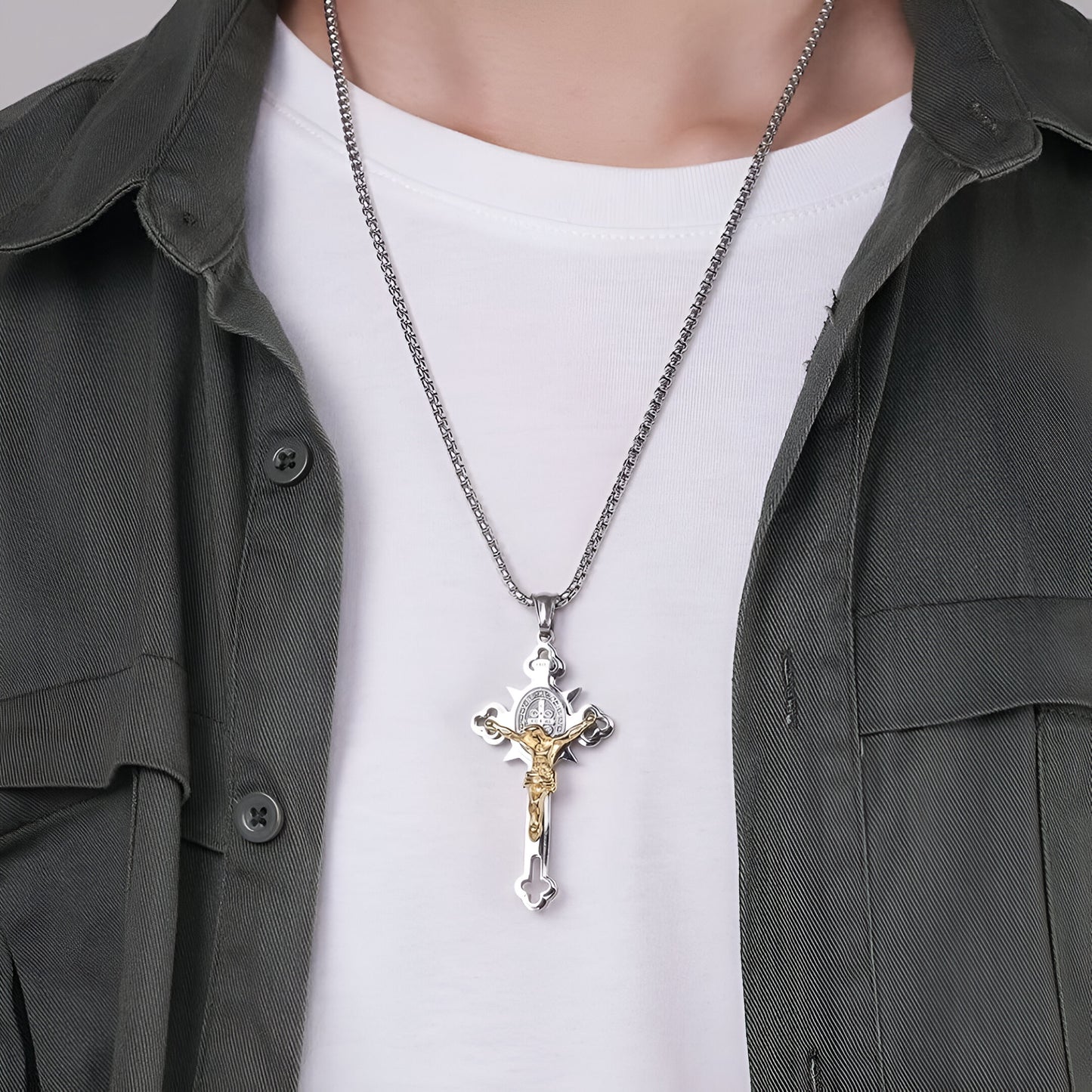 CADENA CON CRUCIFIJO Y MEDALLA DE SAN BENITO | PROTECCIÓN PARA TU VIDA