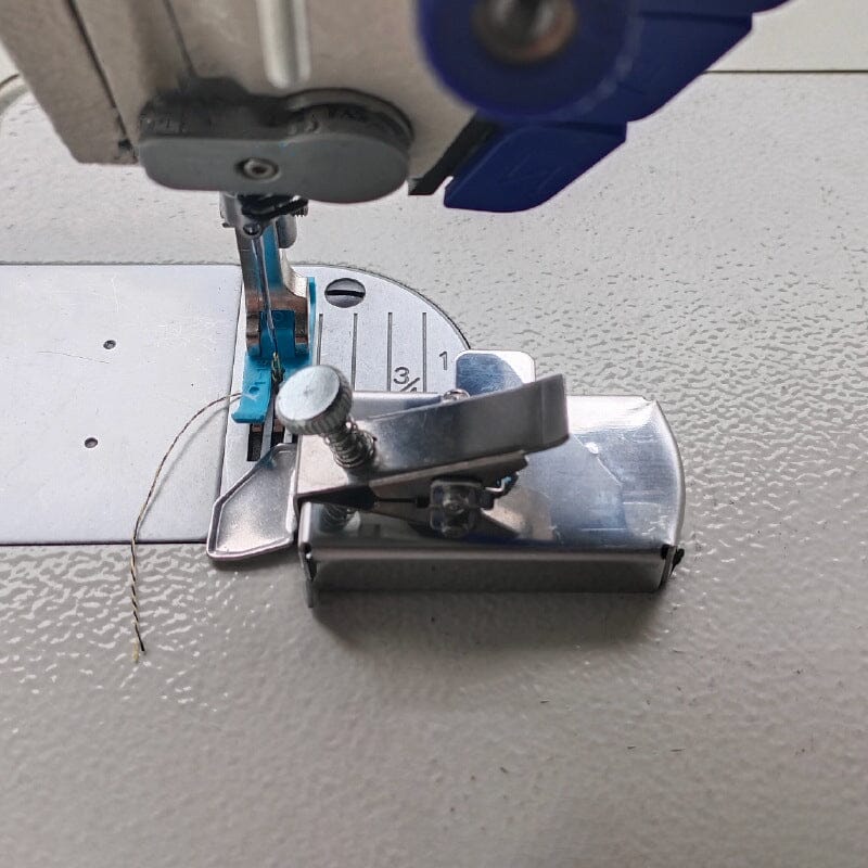 RECTIFY | GUÍA CON IMÁN PARA MÁQUINA DE COSER