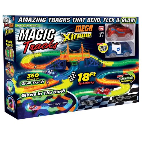 MAGIC TRACKS™: PISTA DE CARRERAS 360 PIEZAS CON LUCES