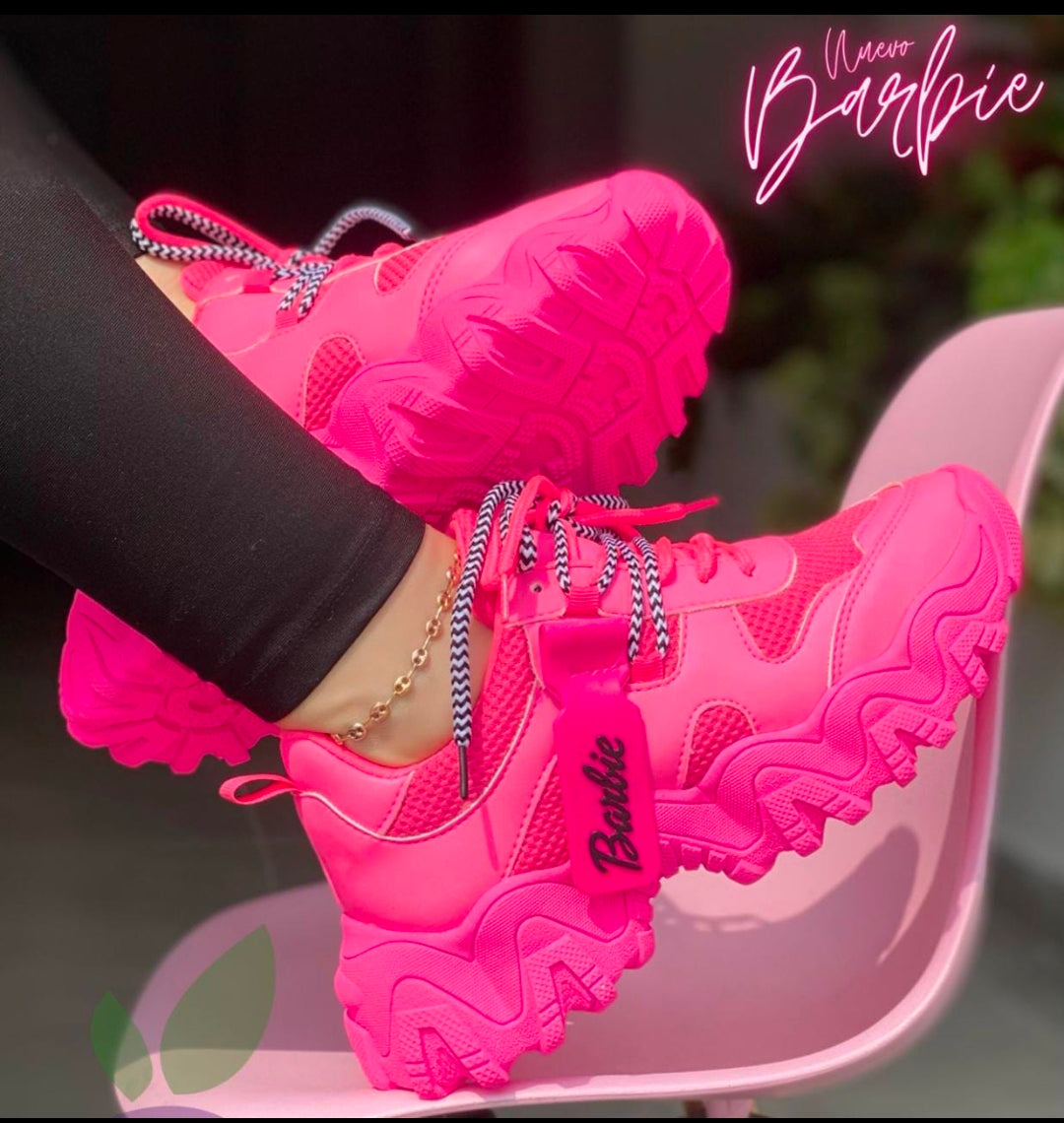 Los Tenis de Moda: Barbie Tractor 💗