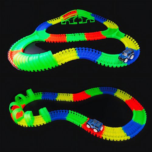 MAGIC TRACKS™: PISTA DE CARRERAS 360 PIEZAS CON LUCES