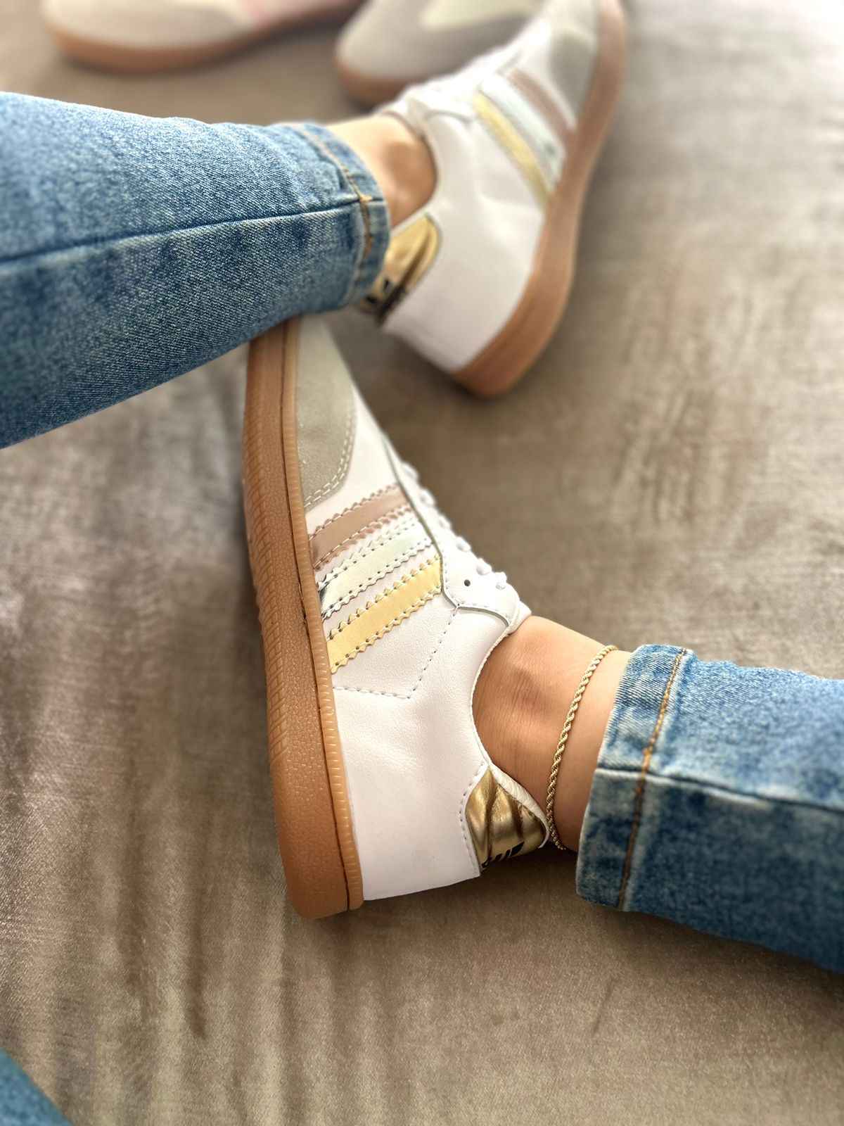 Tenis deportivos SAMBA | GRATIS 3 PARES DE CORDONES SAMBASHINE