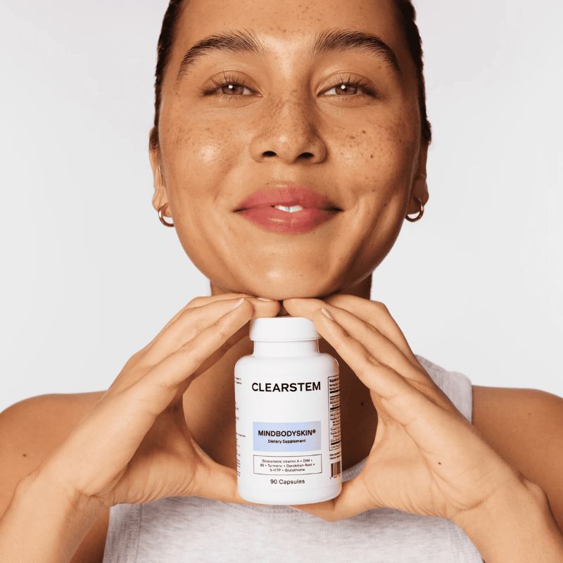 ClearStem™: Equilibrio hormonal interno elimina el acné de raíz